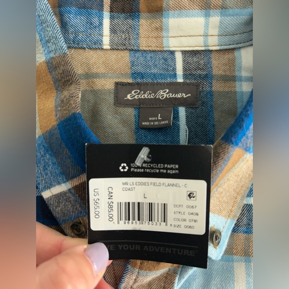 Brand new never worn Eddie Bauer Men’s Flannel! - Picture 3 of 3